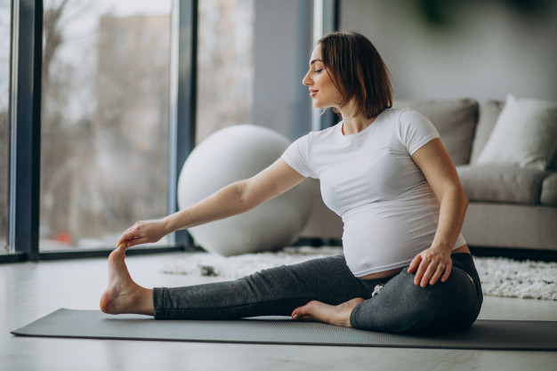 Yoga cho mẹ bầu dẻo dai hơn, giúp vượt cạn dễ dàng hơn 4